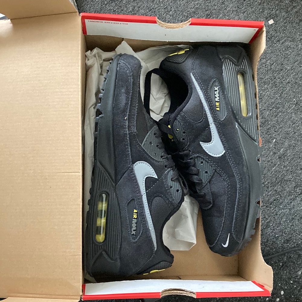 Nike Air Max 90